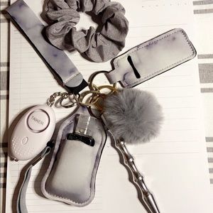 Self-defense keychain